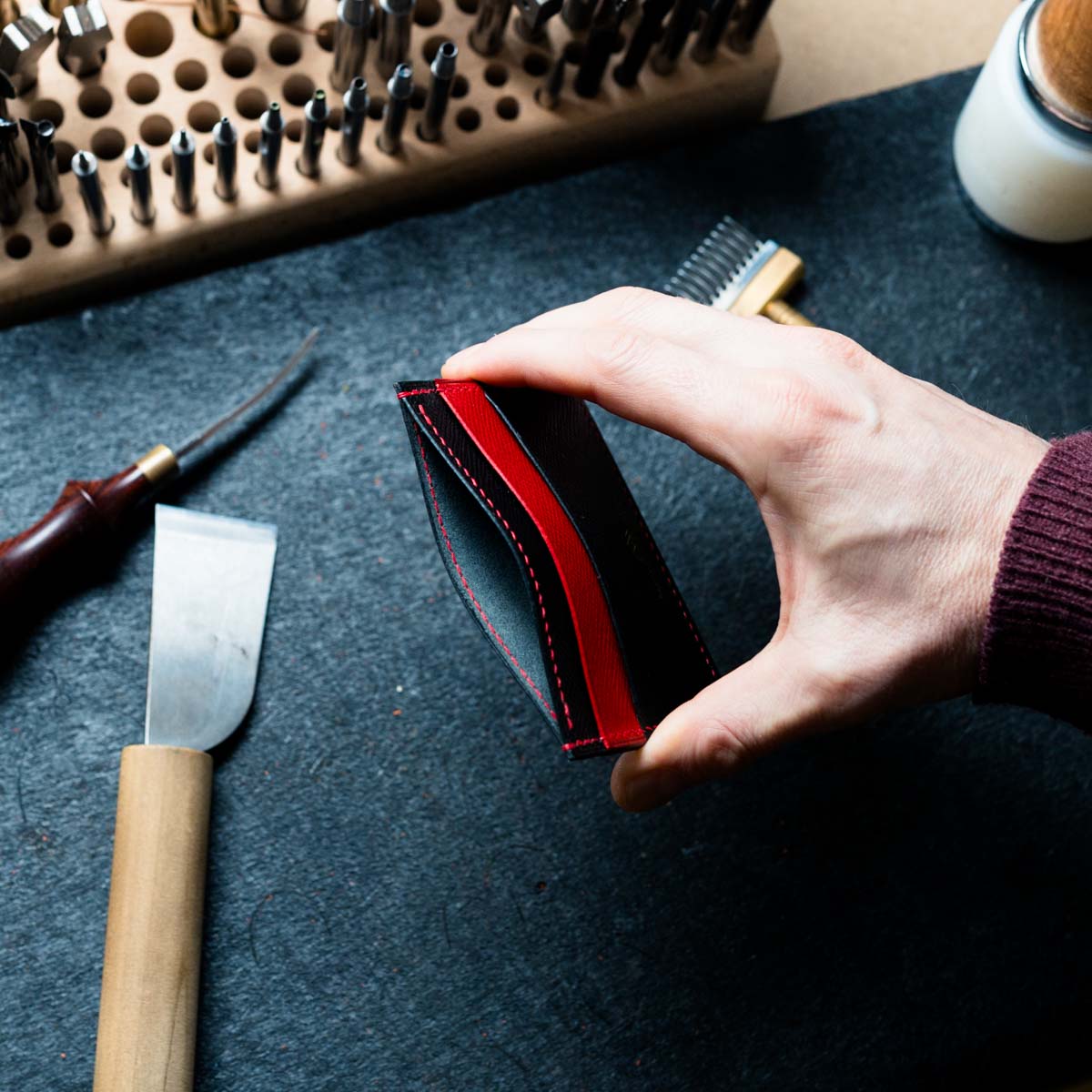 Five Pocket Card Holder - Black and Red with Red Stitching - Walpier Buttero Hatch Leather