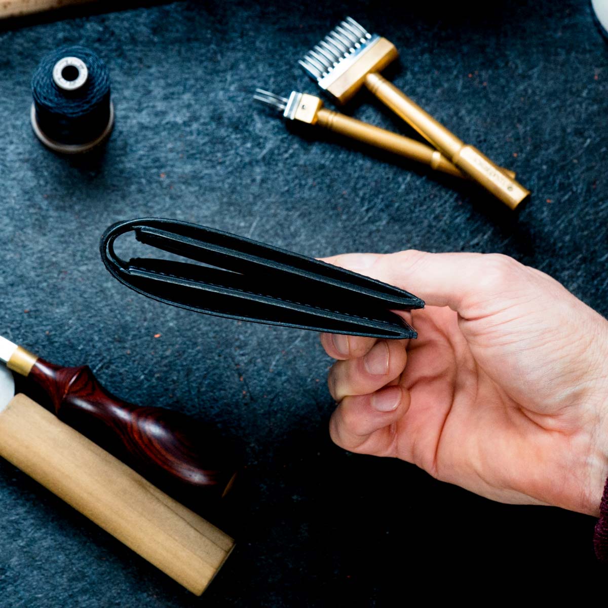 Classic Bi-Fold Wallet - Signature Collection - Italian Full Grain Leather - Black Hatch with black stitching